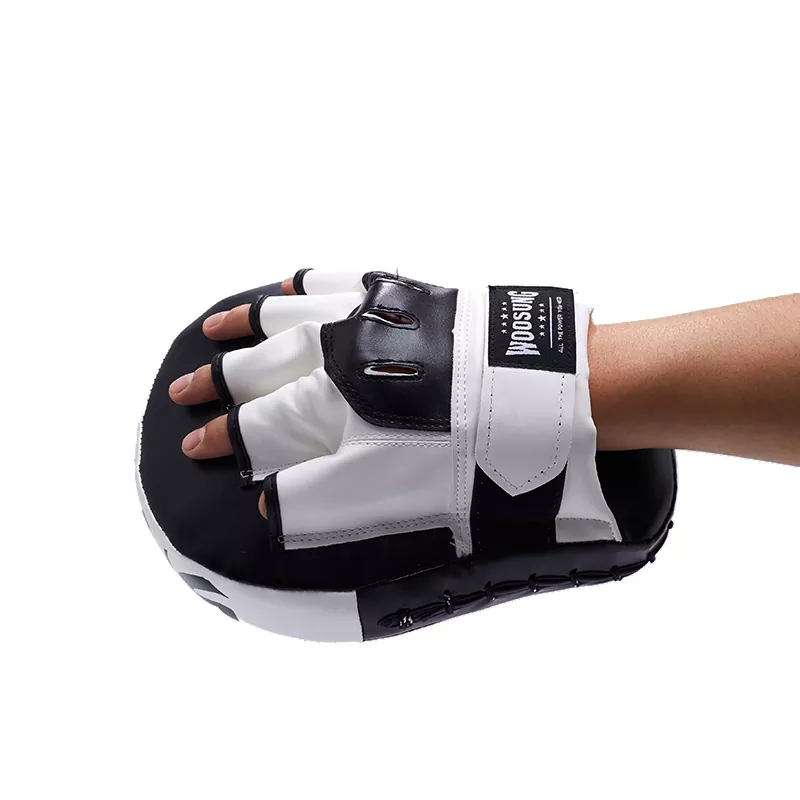 כיצד יכולה משטח יעד יד לשפר את האימונים שלי?